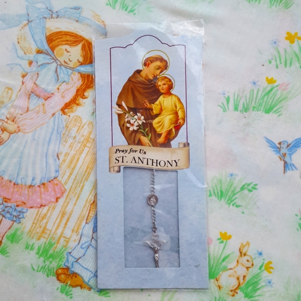 NWT St. Anthony Necklace Cross